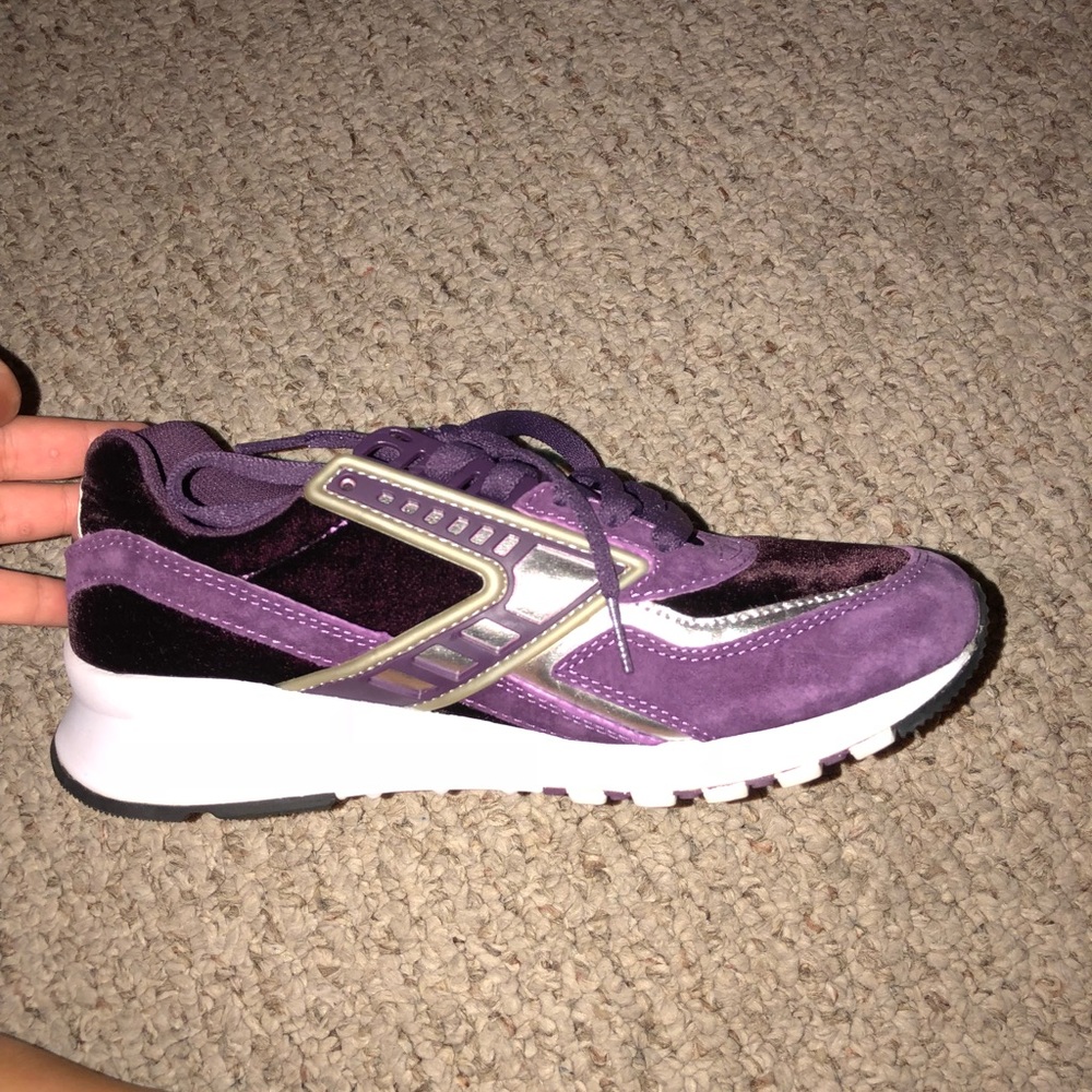Vintage Brooks running shoes!